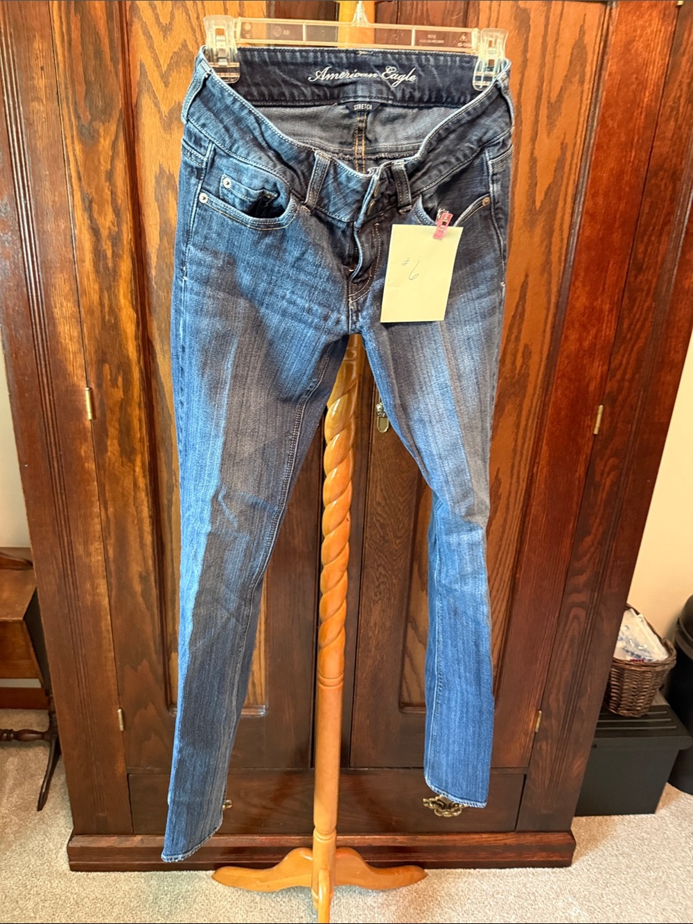 American Eagle Artist Style Jeans